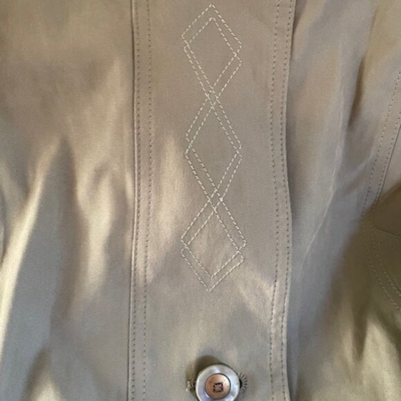 All Weather and Rain Jacket - Picture 3 of 10